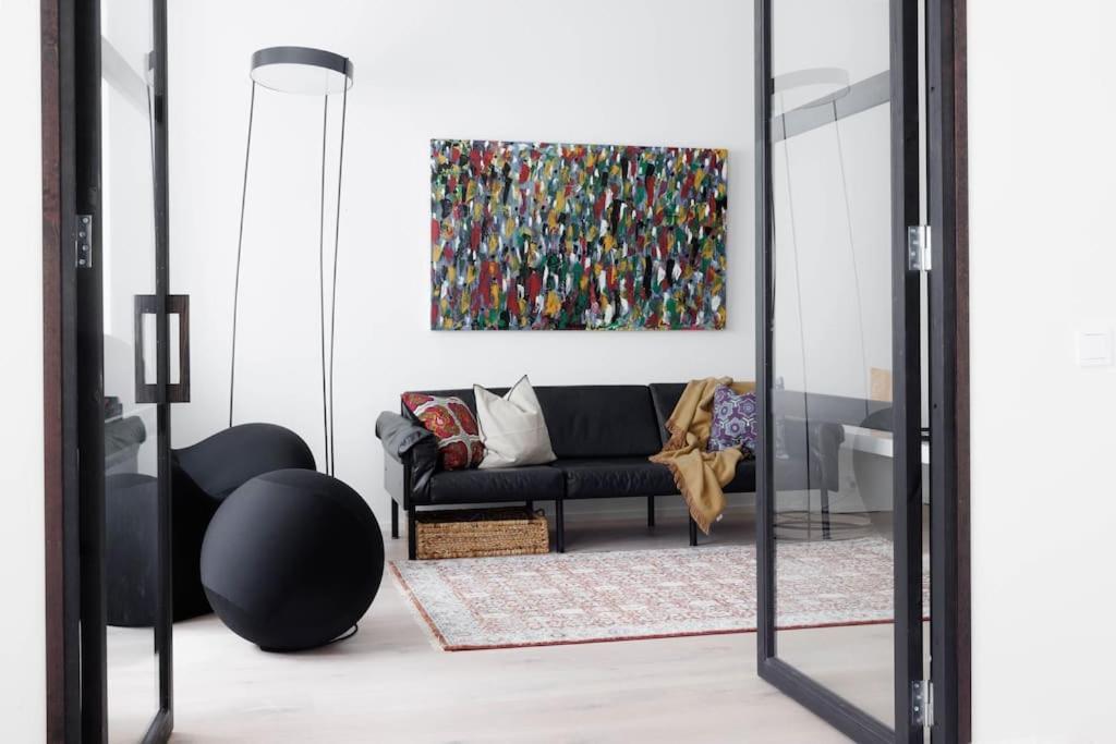 Spacious 2br On Bulevardi * Helsinki